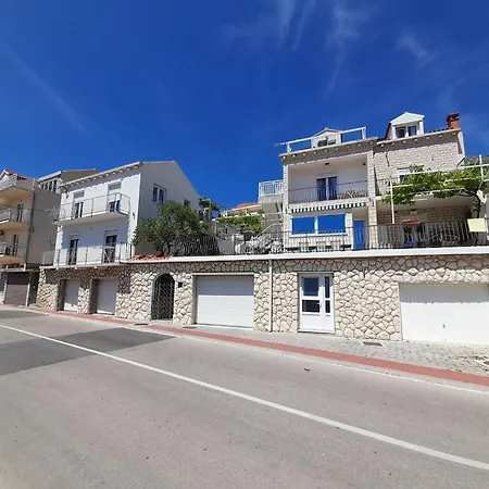 Knego - One Bedroom With Balcony And Sea View Lejlighed