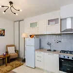 Knego - One Bedroom With Balcony And Sea View