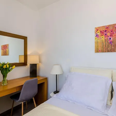 Apartment Knego - One Bedroom With Balcony And Sea View *