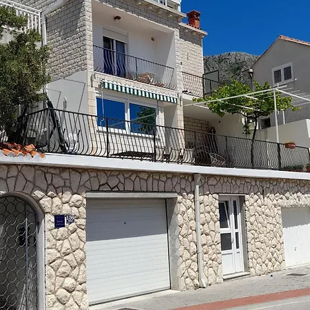 Apartment Knego - One Bedroom With Balcony And Sea View *